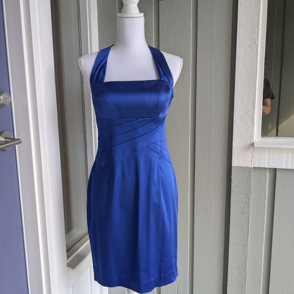 ✨ Stunning Calvin Klein Royal Blue Halter Bodycon Mini Dress - Size 4 ✨ - Picture 2 of 5